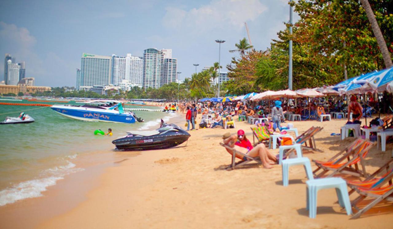 Central Pattaya Base Condo Exterior photo